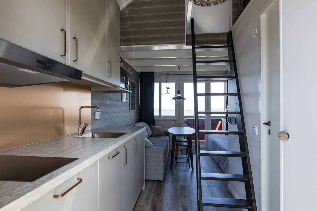 Överblicksbild på Sjöbodstugan.